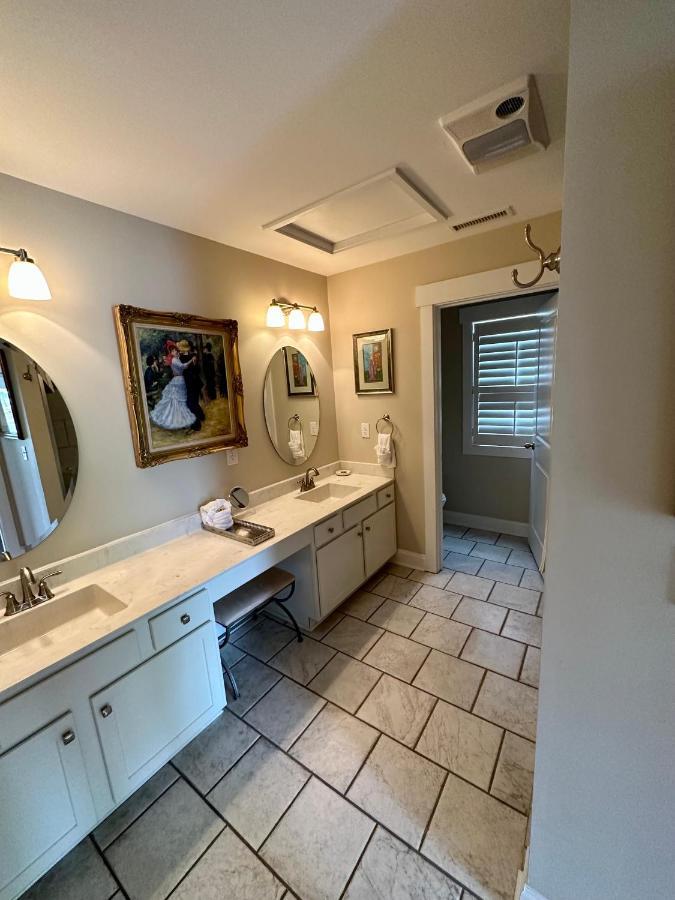 Hotel Cape Fear Vineyard And Winery Elizabethtown Esterno foto
