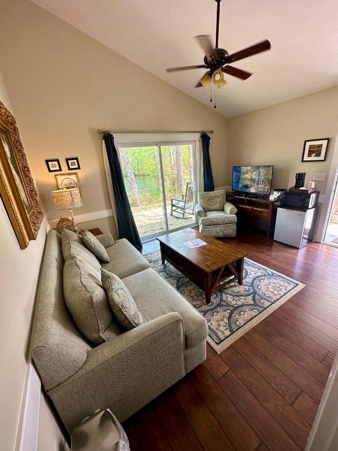Hotel Cape Fear Vineyard And Winery Elizabethtown Esterno foto