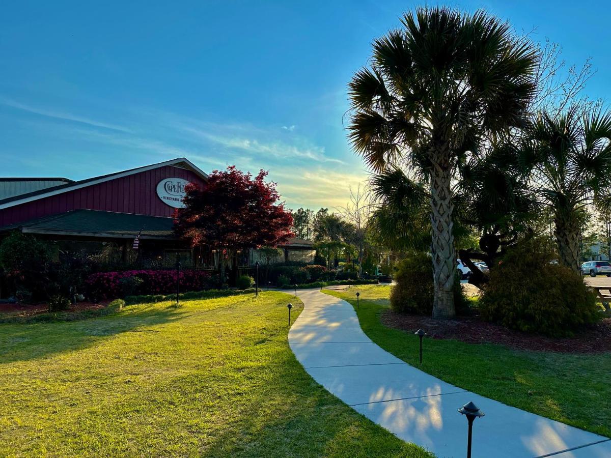 Hotel Cape Fear Vineyard And Winery Elizabethtown Esterno foto